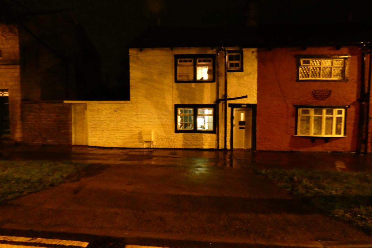 Redfearn Cottage Apperley Bridge ภายนอก รูปภาพ